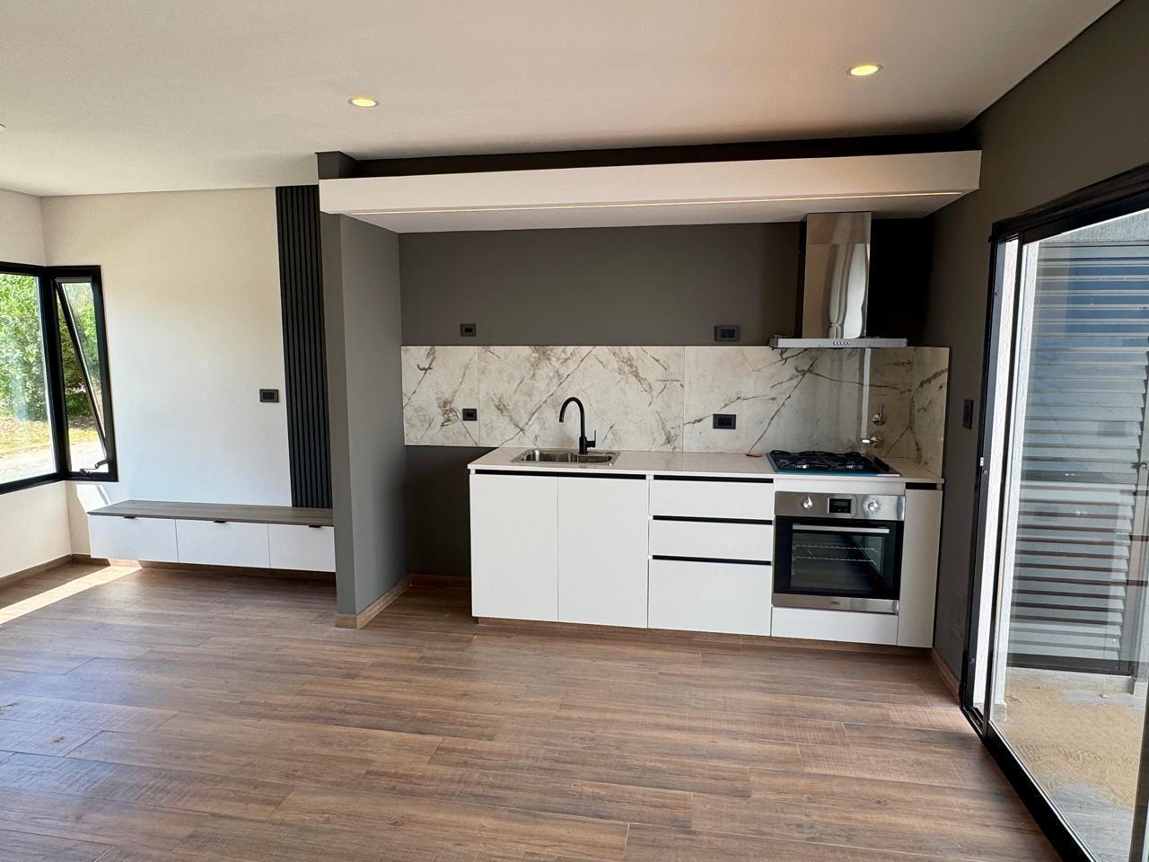 Foto de VENTA PH 2 AMB A ESTRENAR GAS NATURAL PATIO CON PARRILLA, imagen 4