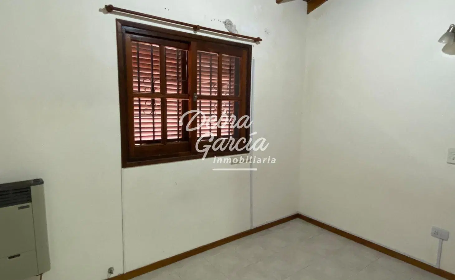 DUPLEX CUATRO AMB CON COCHERA TODOS LOS SERVICIOS PARRILLA Y PATIO A 3 CUADRAS DEL MAR 4