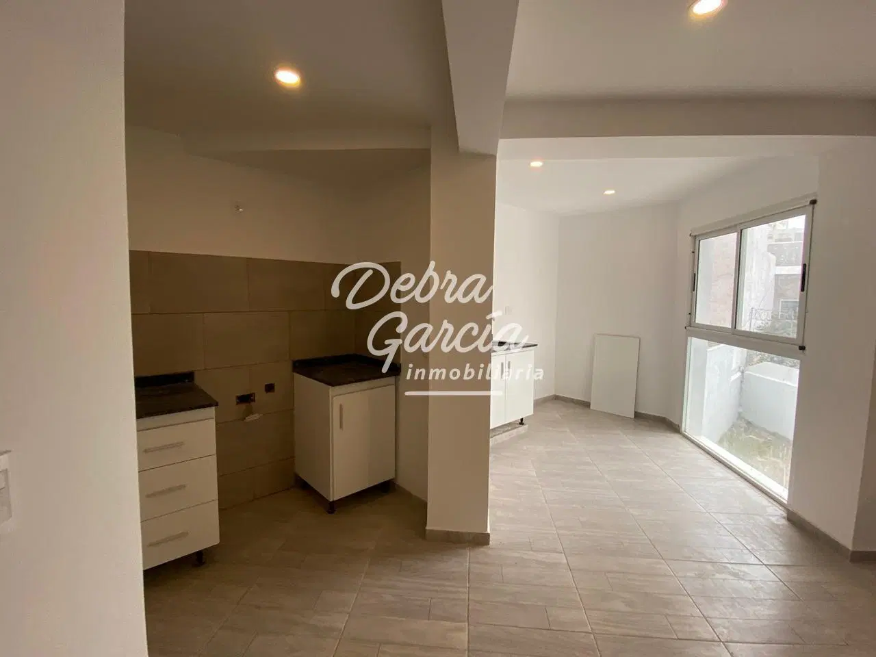 DEPARTAMENTO EN VENTA CENTRICO - MAR DE AJO 4