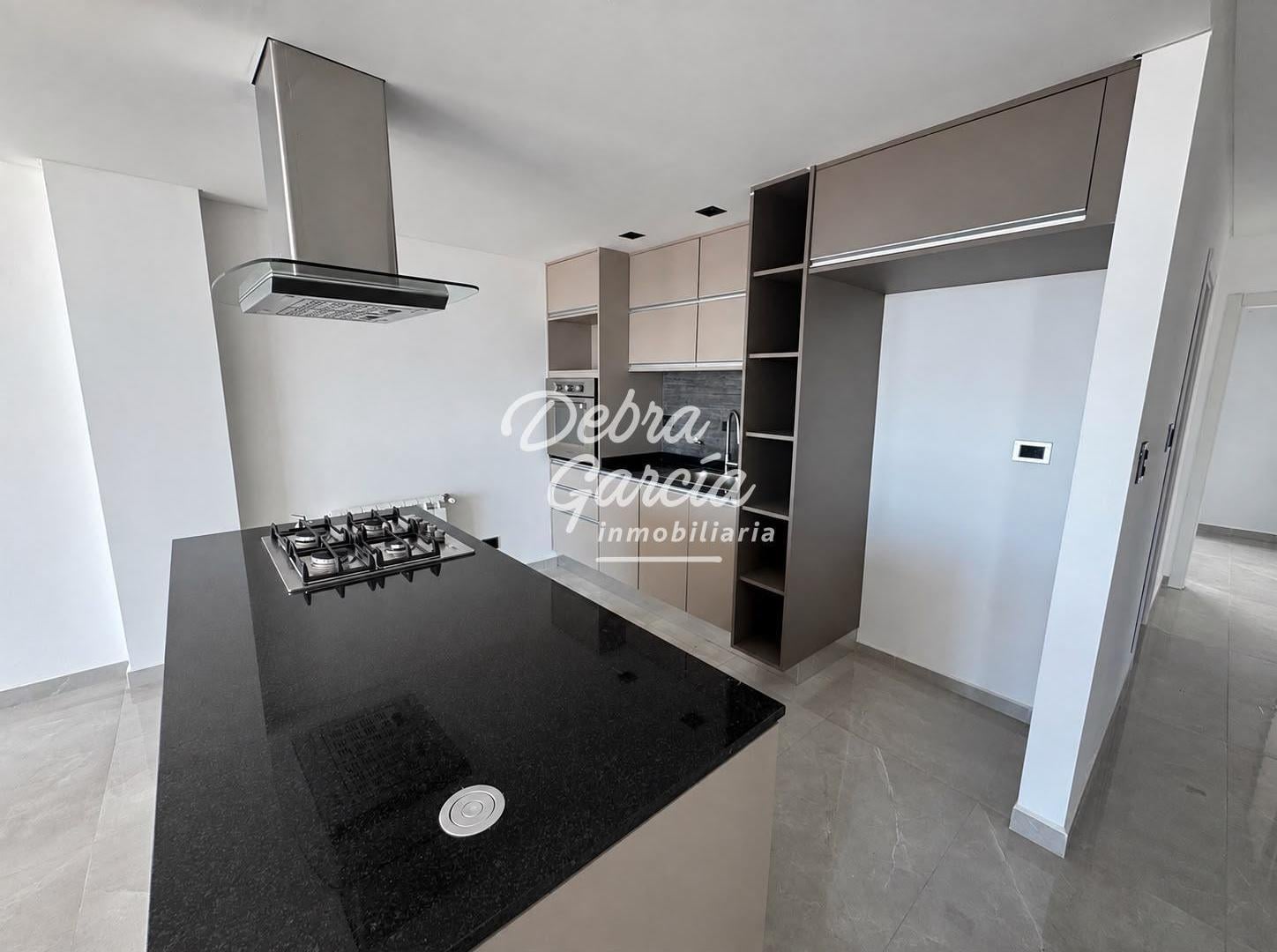 Foto de VENTA DPTO SAN BERNARDO 4 AMBIENTES CON COCHERA DOBLE, imagen 4