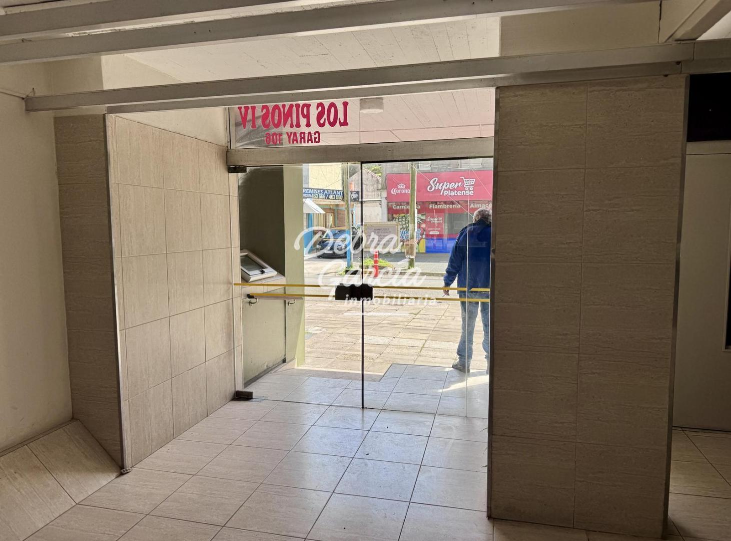 Foto de VENTA DEPARTAMENTO UN AMBIENTE UNICO - SOBRE CENTRO COMERCIAL, imagen 3