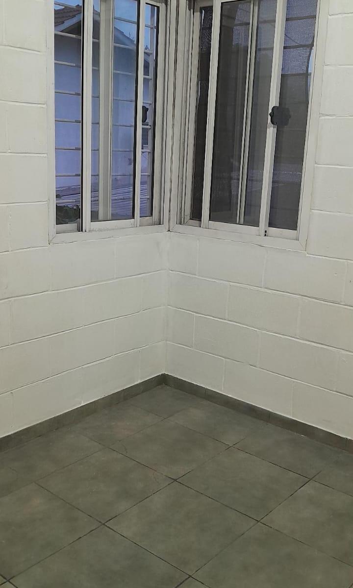 Foto de DUPLEX 4 AMBIENTES CON PATIO/COCHERA, FLORENCIO VARELA, imagen 2