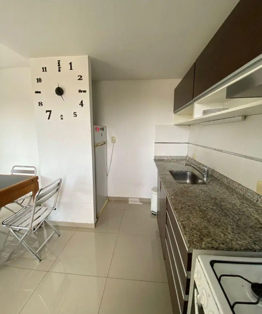 Departamento 2 ambientes con cochera y balcón, Bernal Centro 5