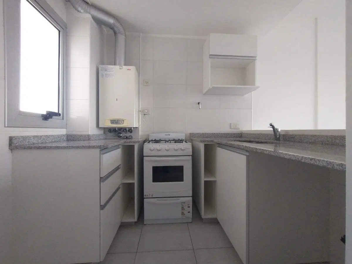 Departamento Semipiso de 2 ambientes con cochera, Bernal centro 4