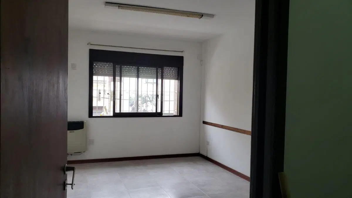 Departamento 2 ambientes, apto profesional/vivienda, Quilmes Centro. 4