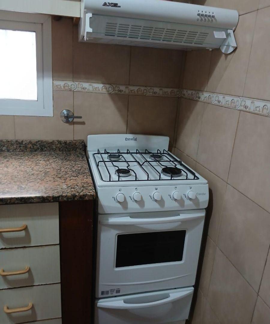 Foto de Casa PH de 3 ambientes con cochera, Quilmes Oeste, imagen 3