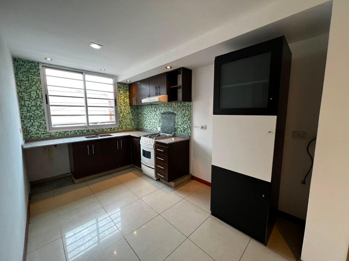 Foto de Departamento de 3 ambientes en Bernal Centro., imagen 5