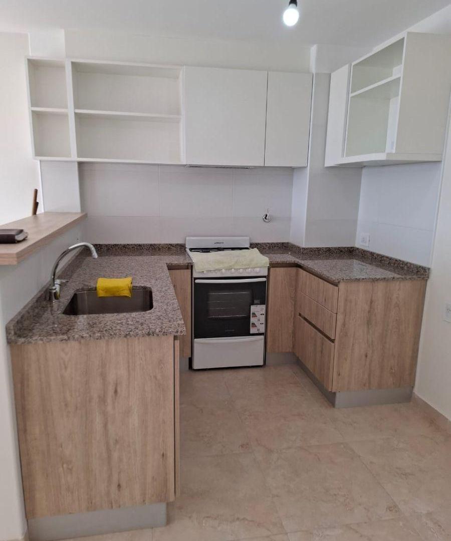 Foto de Departamento de 2 ambientes con cochera, Quilmes., imagen 5