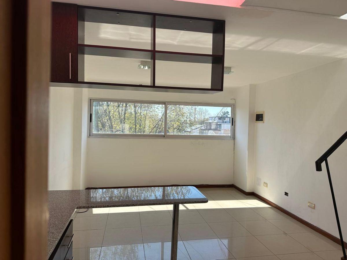 Foto de Departamento de 2 ambientes tipo loft en Bernal Centro., imagen 2