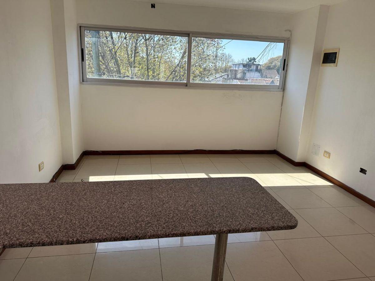 Foto de Departamento de 2 ambientes tipo loft en Bernal Centro., imagen 3