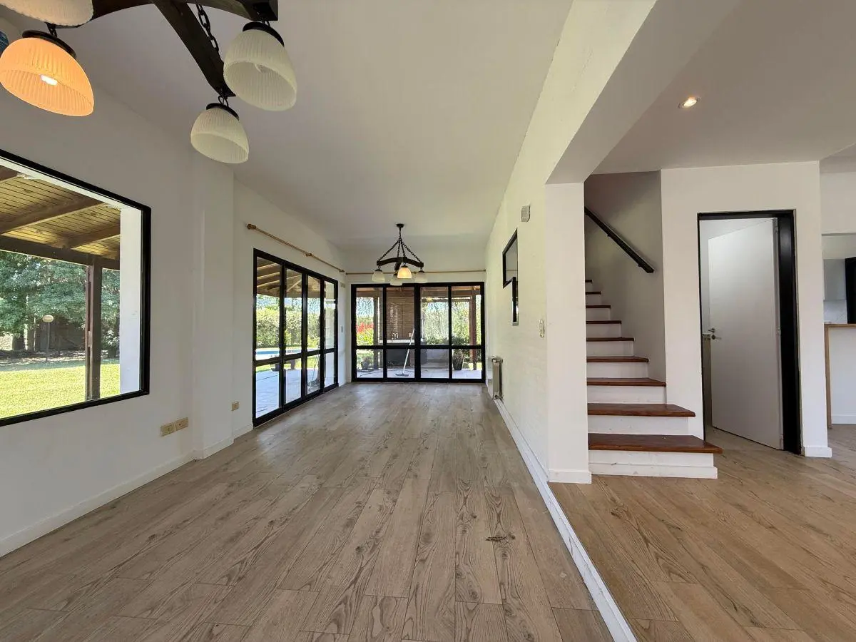 Casa 3 dormitorios alquiler Funes Hills Cadaques 3
