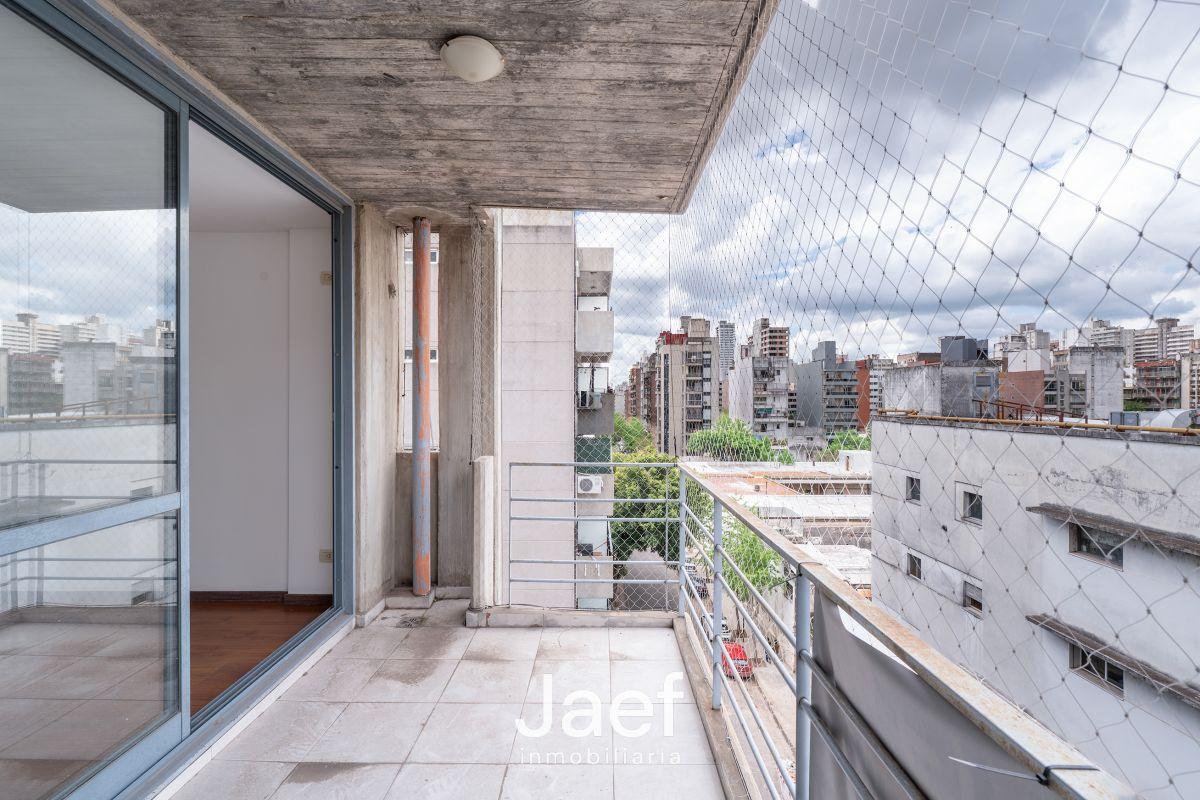 Foto de Departamento 2 dormitorios al frente con balcón y vista despejada en, imagen 2