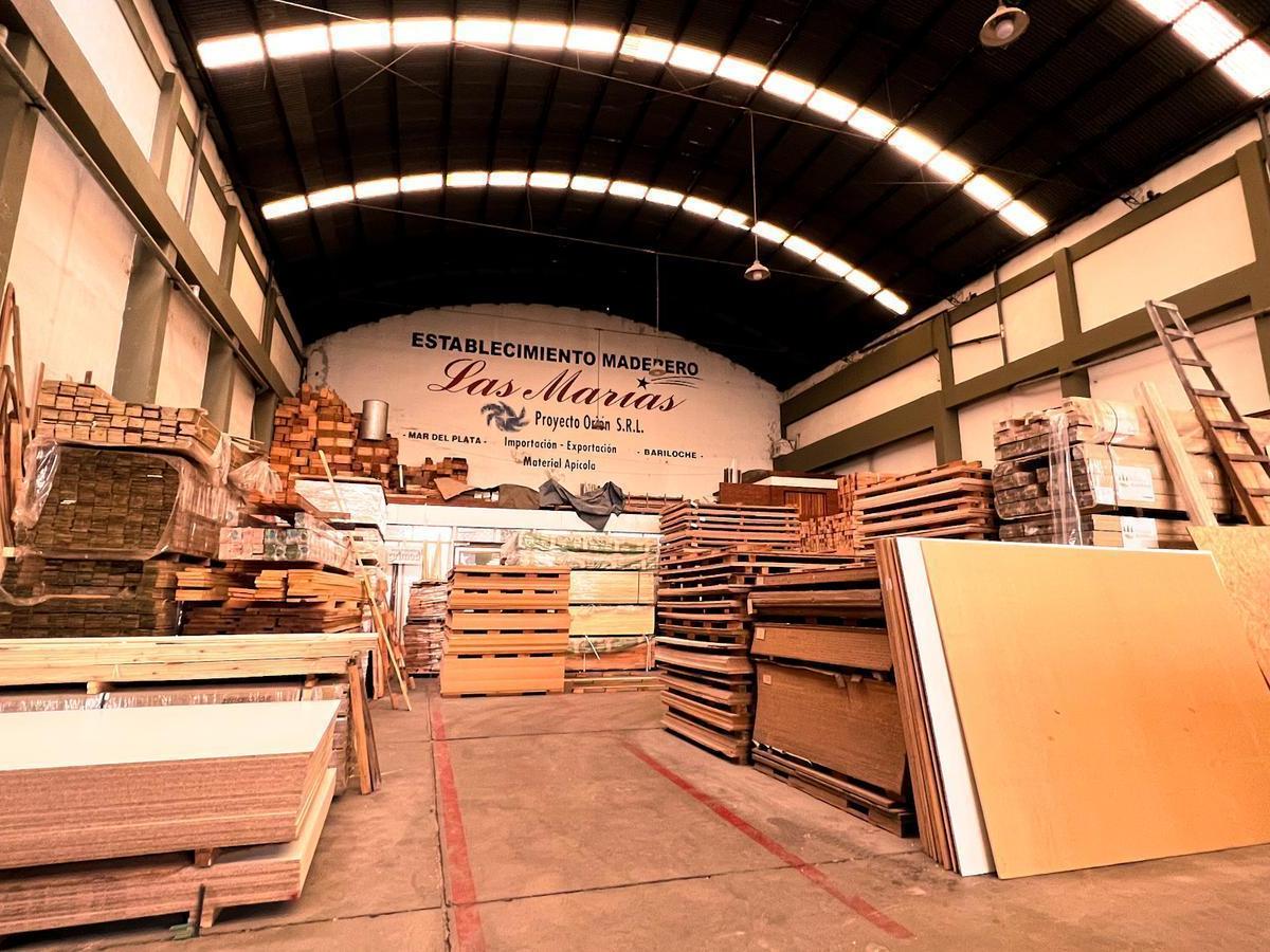 Foto de Venta Galpón industrial y comercial. Aserradero, Juncal 1445, imagen 4