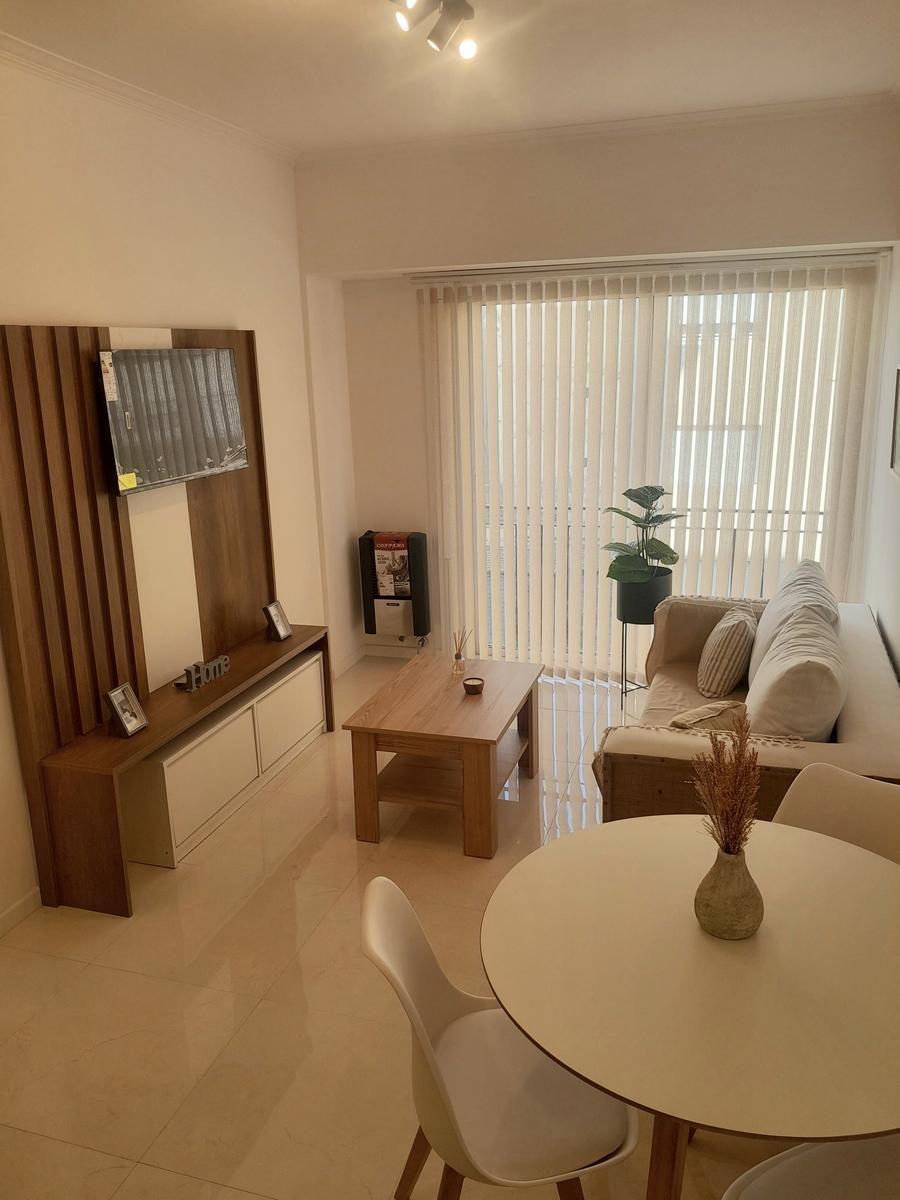 Departamento en Venta Tres Ambientes, Zona Centro. 1