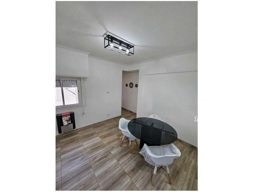 Departamento en Venta Tres Ambientes al Lateral, Zona Chauvin 3