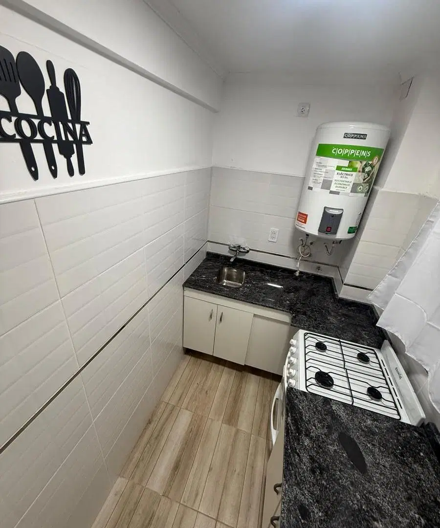 Departamento en Venta Dos Ambientes, al frente Zona Paseo Aldrey. 1