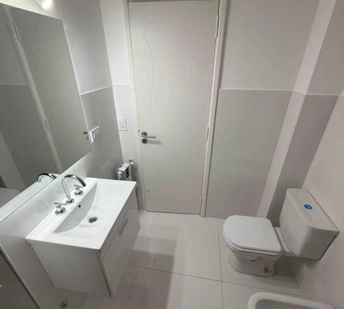 Departamento 3 ambientes al frente. reciclado. Zona Centro. Venta 8