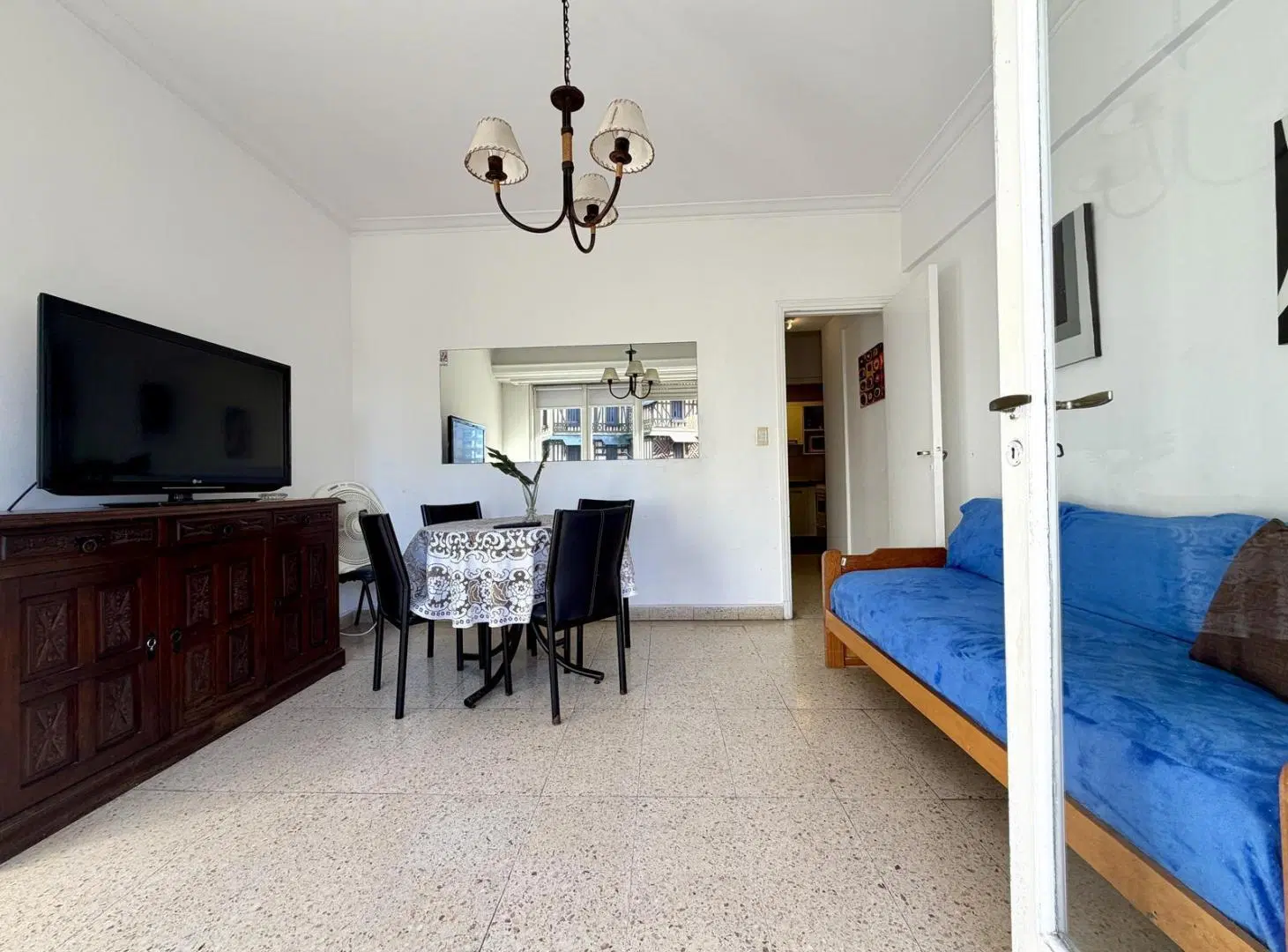 Departamento 2 ambientes a la calle con balcón. Loma de Colón. Stella Maris. Venta 8
