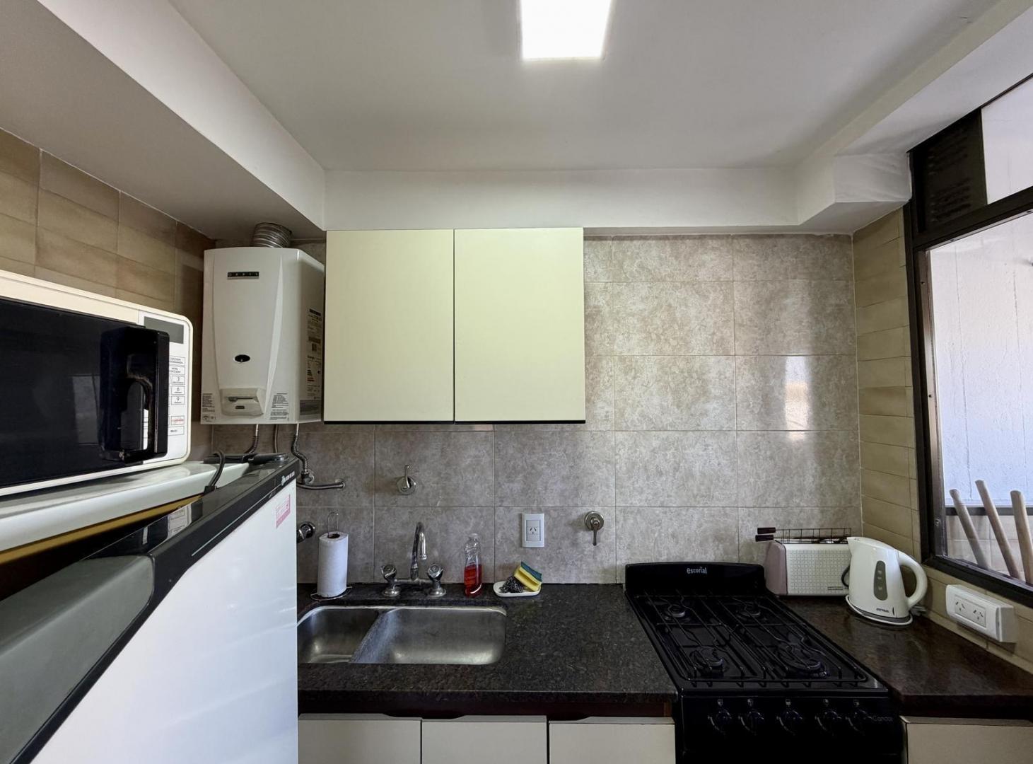 Foto de Departamento un ambiente. Hipólito Irigoyen 4400. Alquiler 24 meses., imagen 3