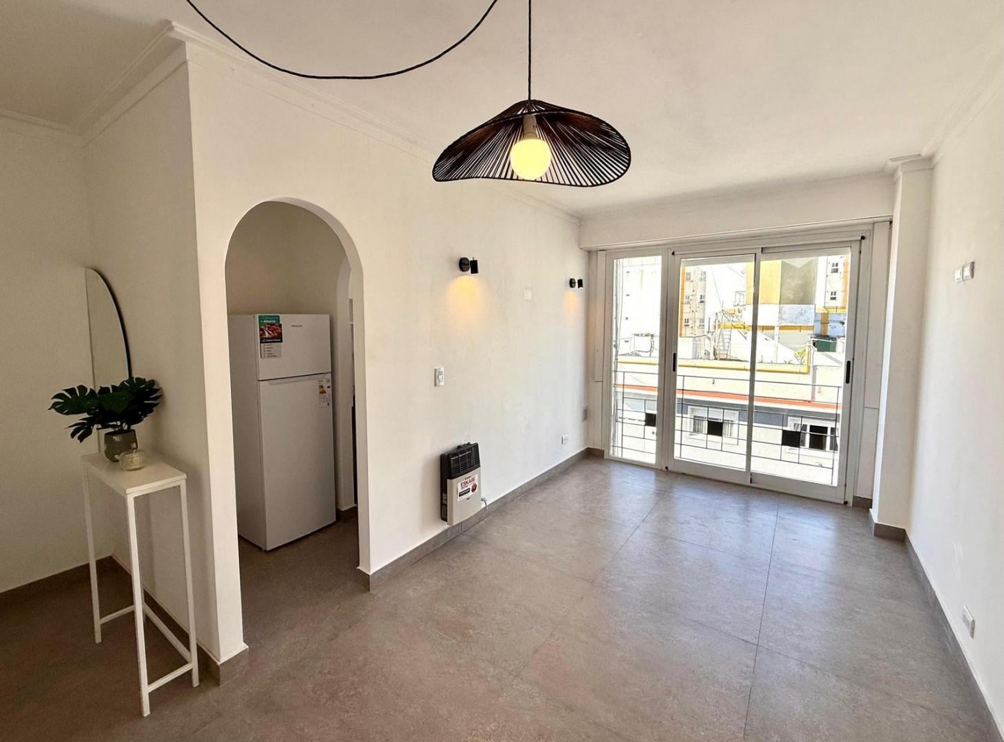 Foto de Departamento dos ambientes. A la cale. Tucumán 2600. Venta., imagen 1