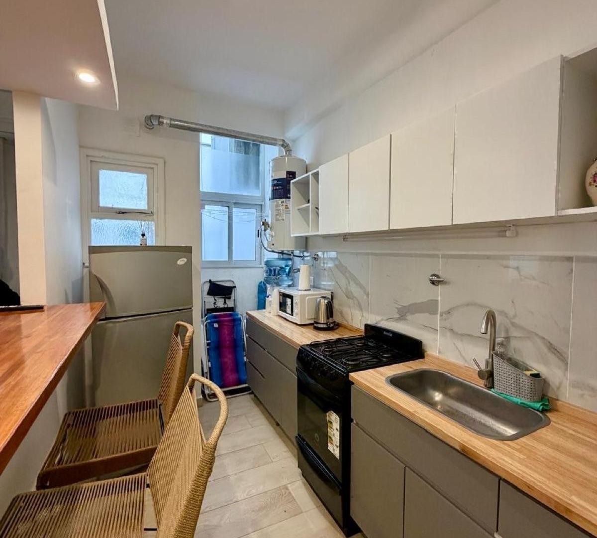 Foto de Departamento dos ambientes. Interno. Lamadrid 2200. Venta., imagen 1