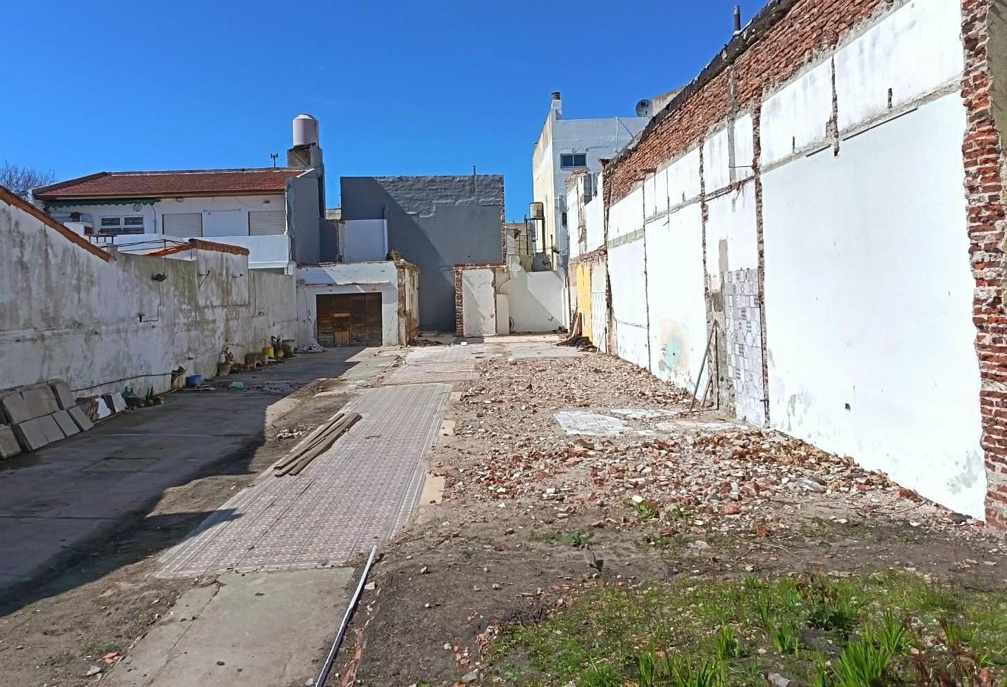 Foto de Terreno en Venta Zona La Perla, imagen 2