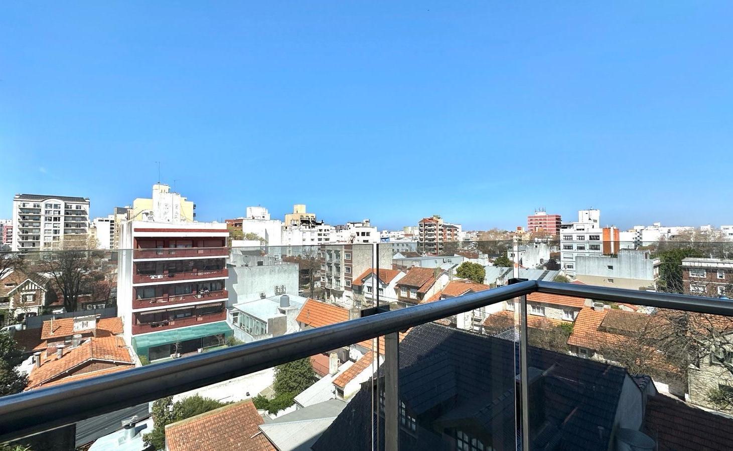 Foto de Departamento monoambiente con balcón y vista abierta. Calidad Premium, imagen 5