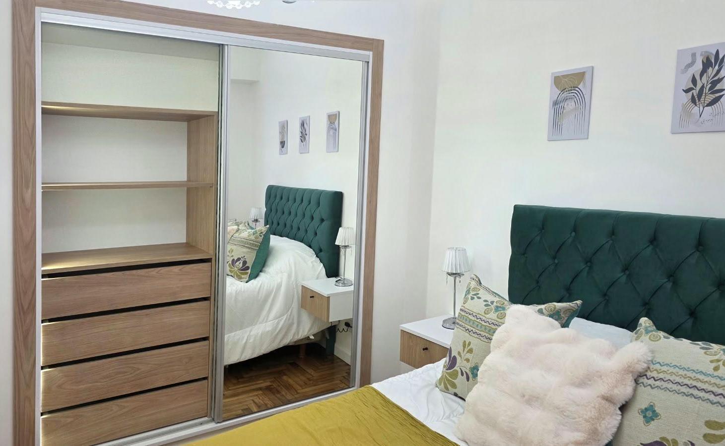 Foto de Departamento dos ambientes con dep. A la calle. Entre Ríos 2000. Venta., imagen 4