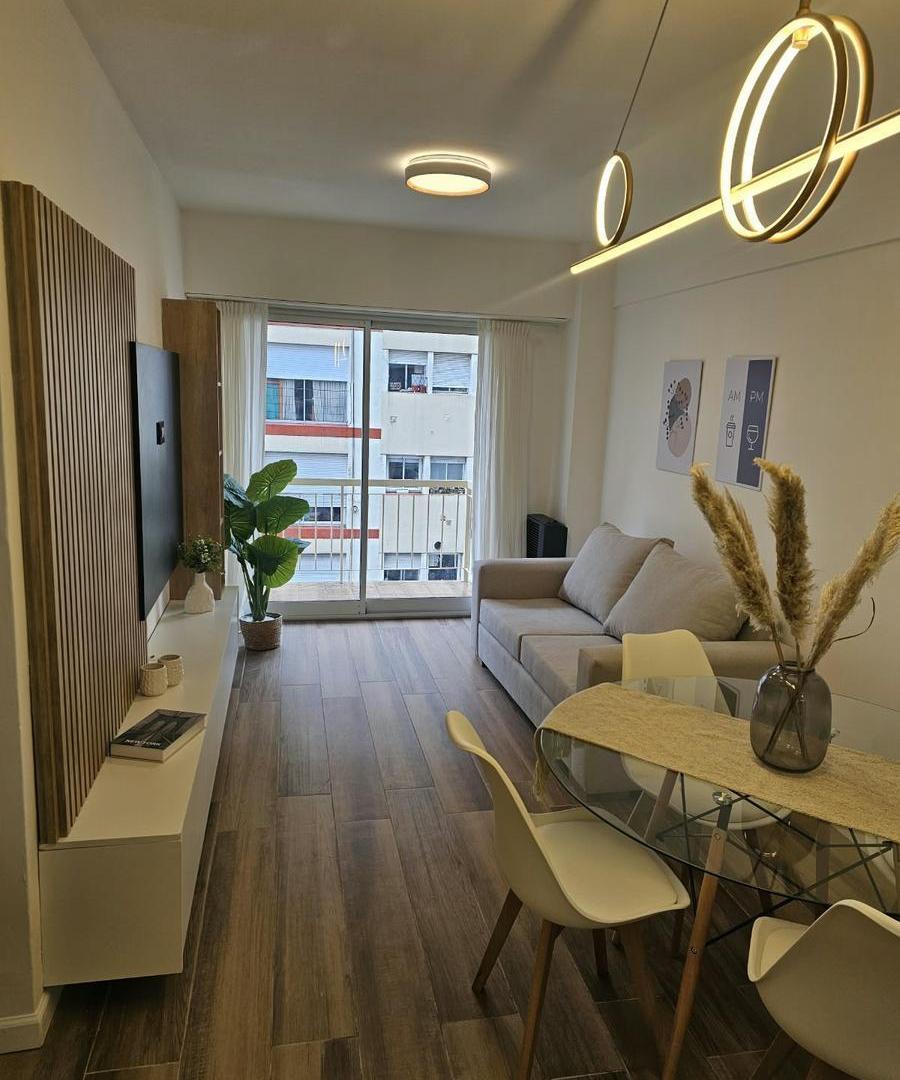 Foto de Departamento en Venta Tres Ambientes al Frente, Zona Centro, imagen 1