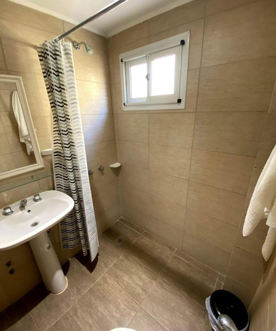 Foto de Hotel en Venta en Mar del Plata, Zona La Perla, imagen 2