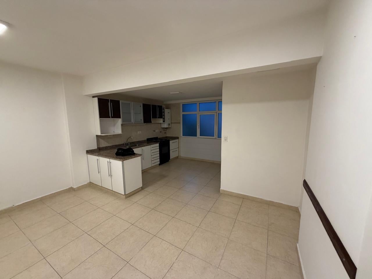 Foto de Departamento invertido dos ambientes con dependencia. Tucumán 2200, imagen 4