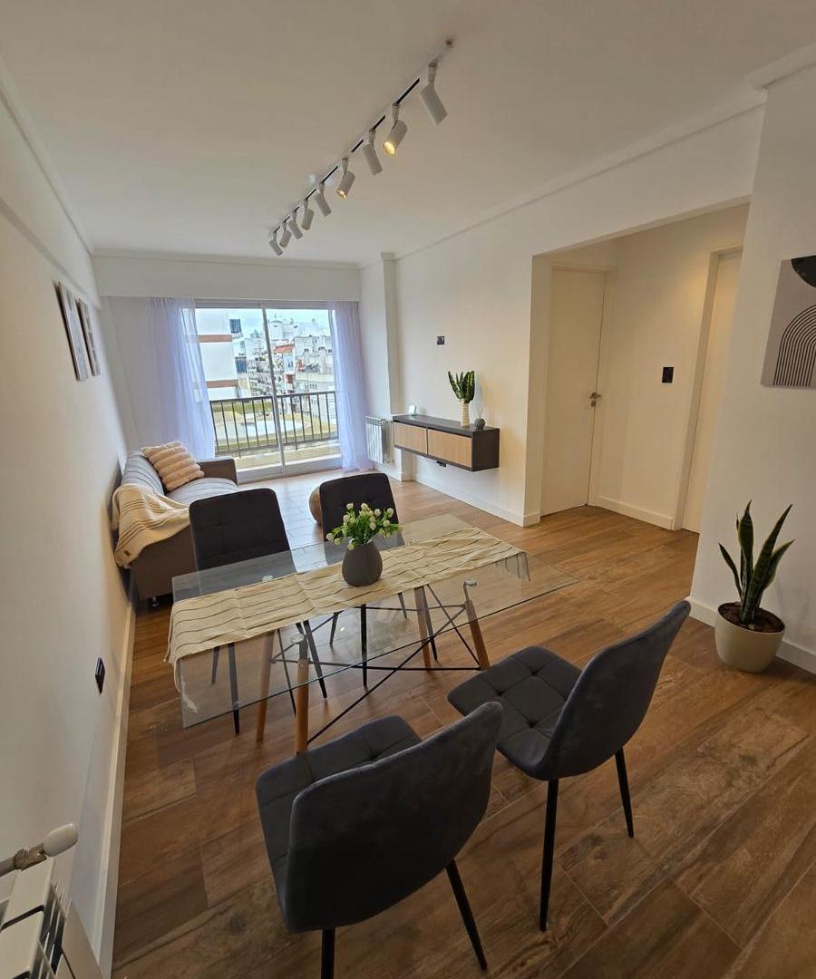 Foto de Departamento en Venta Dos Ambientes al frente con Balcon, Zona Centro, imagen 3