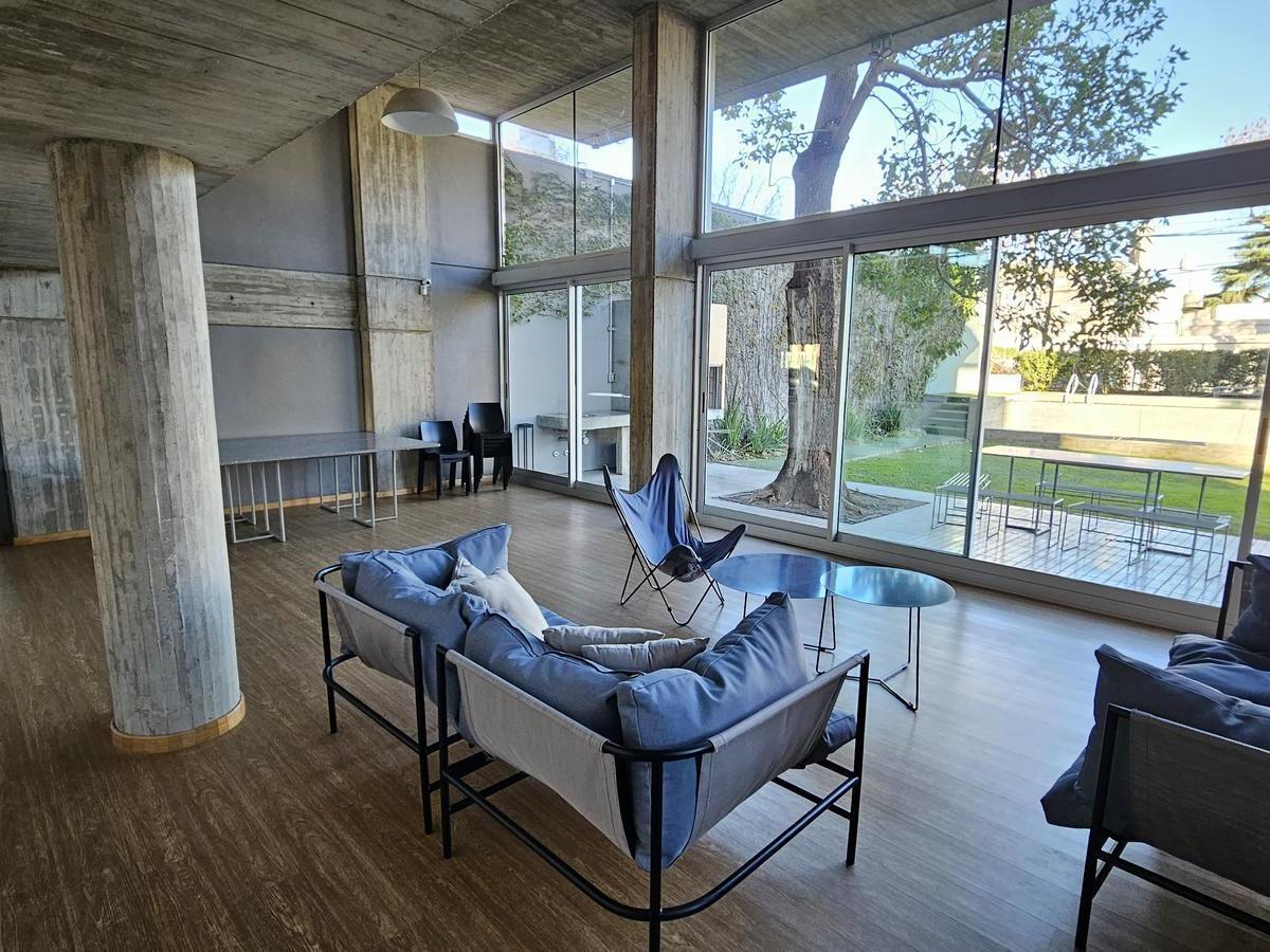Departamento en Alberdi 3
