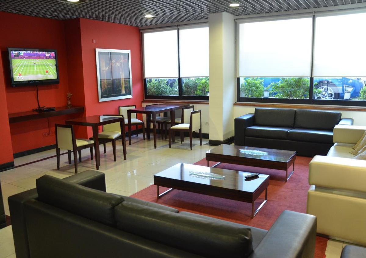 Venta departamento 1 dormitorio en Cetro Real, oportunidad de Inversión!!