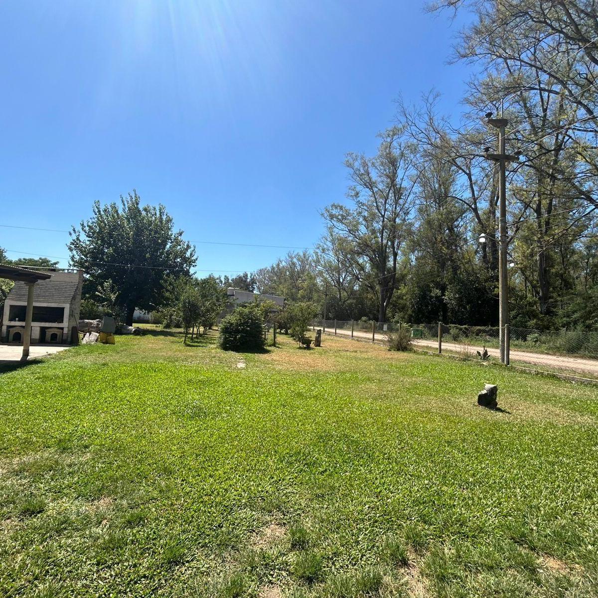TERRENO CON QUINTA EN VENTA