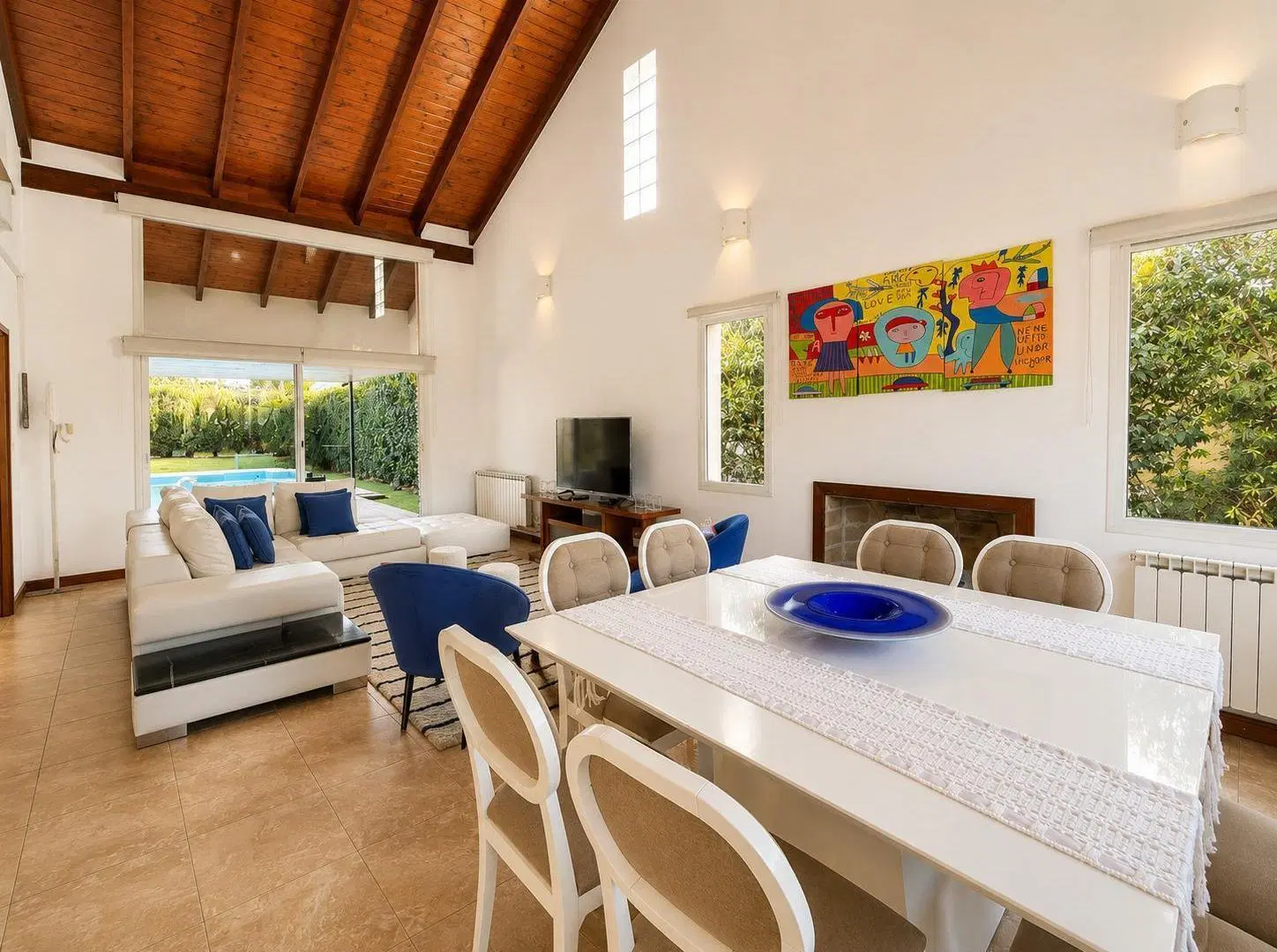 Casa en san marino - Funes Hills 2