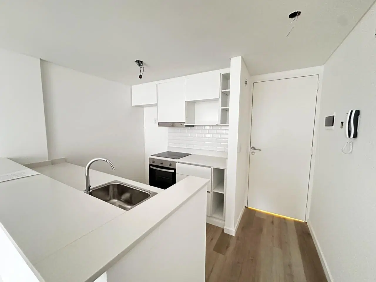 Departamento de un dormitorio con cochera 2