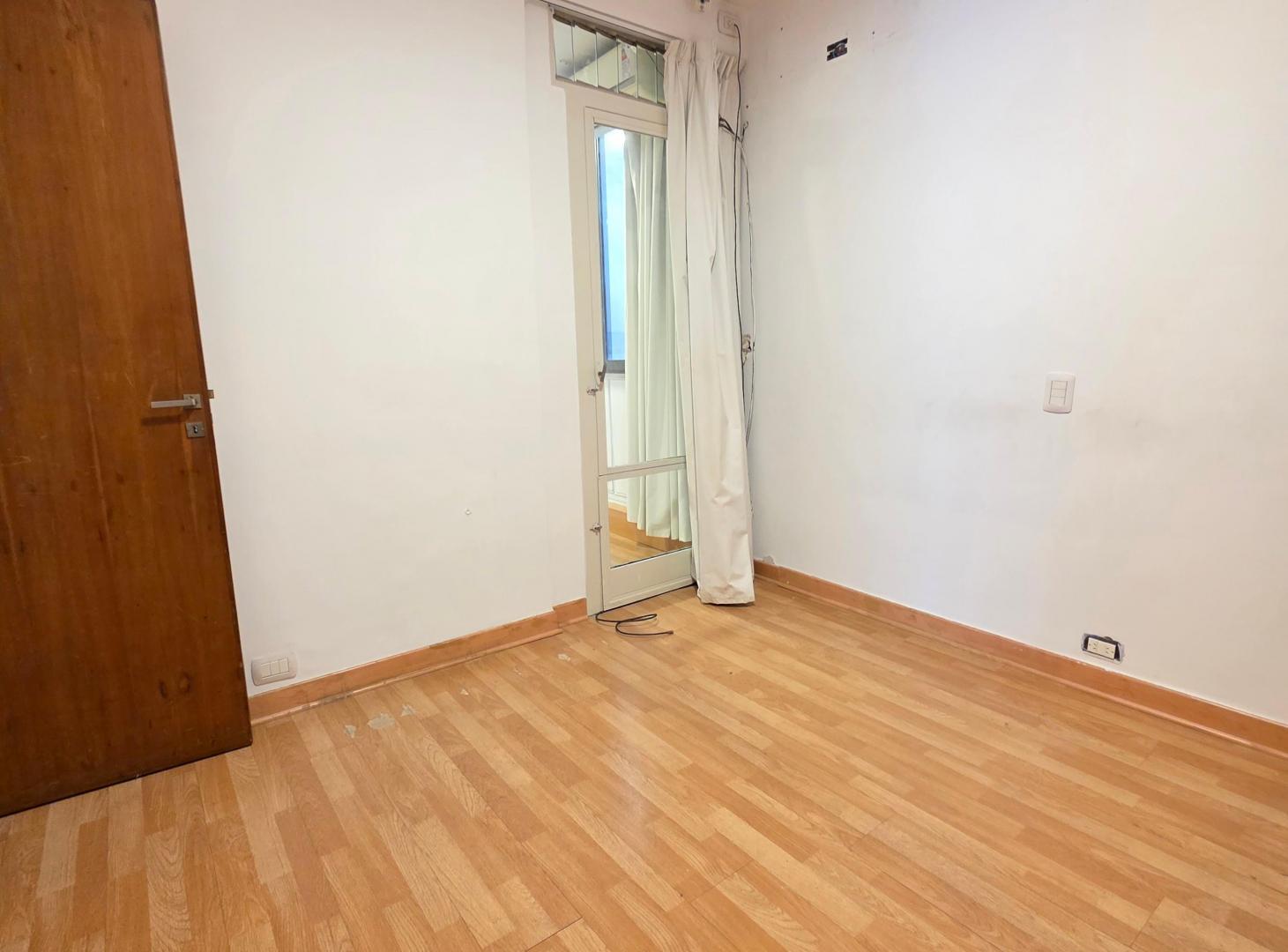 Las Cañitas Premium: 4 Ambientes con Palier Privado. Piso 6 . Con cochera y Excelente Luminosidad