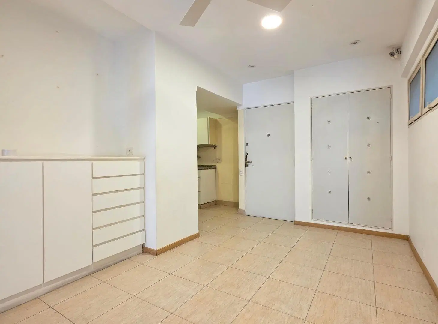 Las Cañitas Premium: 4 Ambientes con Palier Privado. Piso 6 . Con cochera y Excelente Luminosidad 1