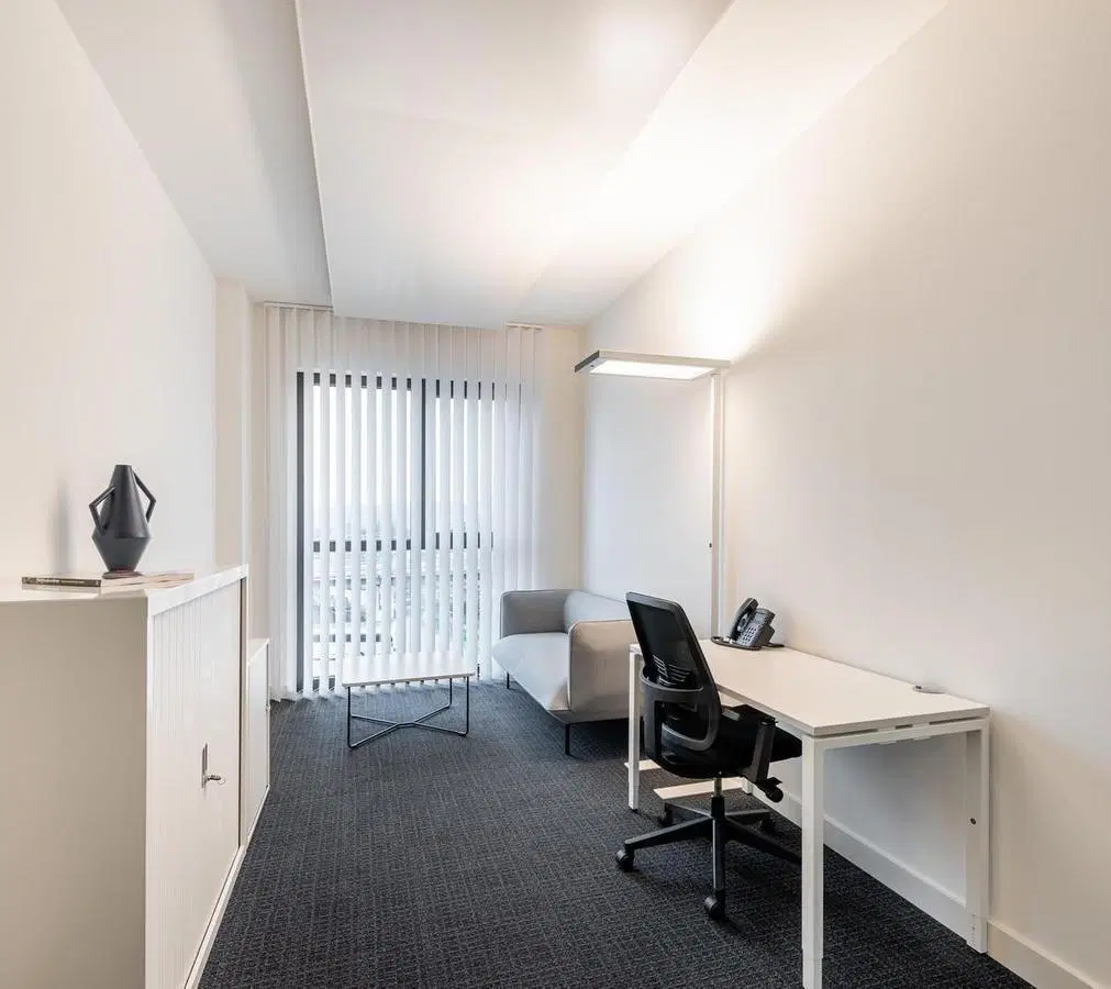 Acceso todo incluido a oficina profesional para 2 personas en BUENOS AIRES, Olivos USD 3