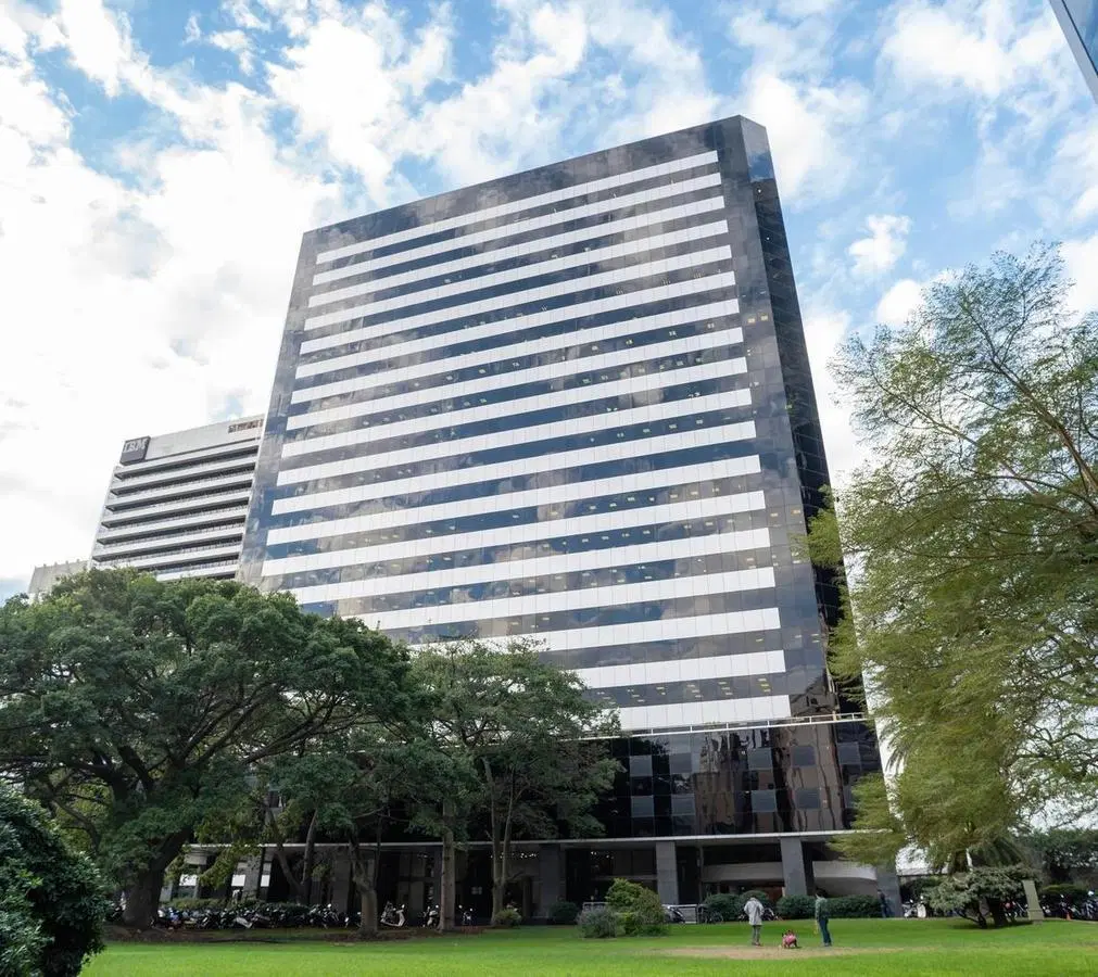 Espacio de oficina en renta para 4 personas en BUENOS AIRES, Laminar II Catalinas 3