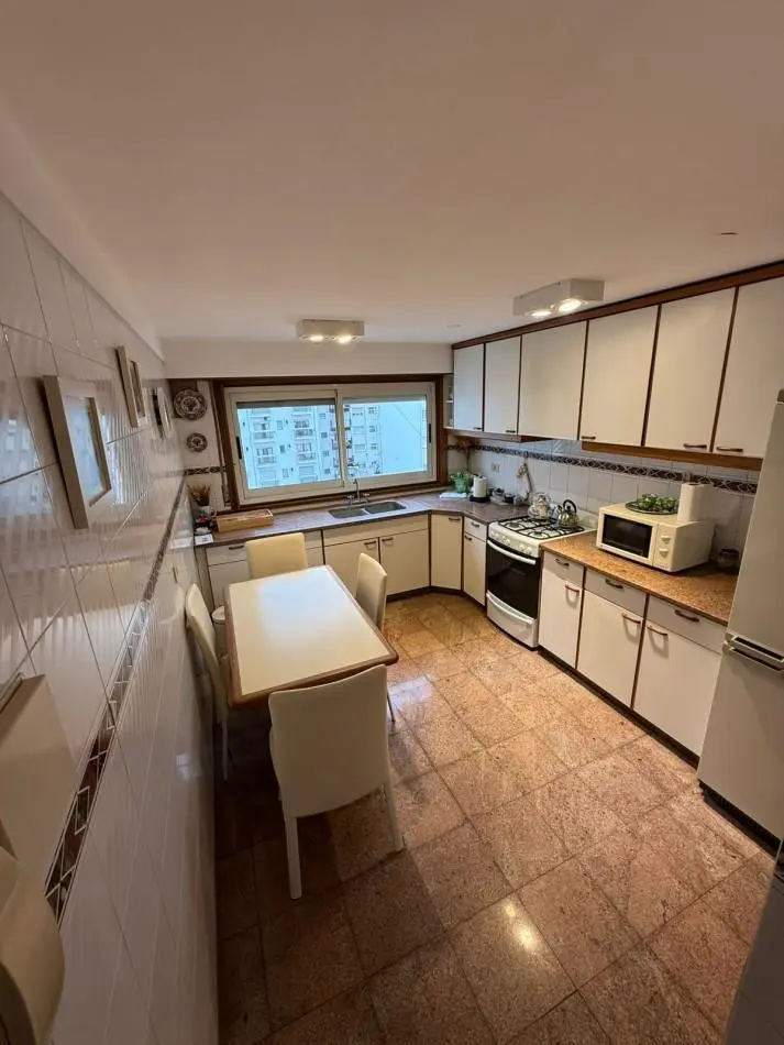 EXCLUSIVO PISO COMPLETO 4 AMBIENTES CON COCHERA Y MONOAMBIENTE - APTO CREDITO. MAR DEL PLATA 4