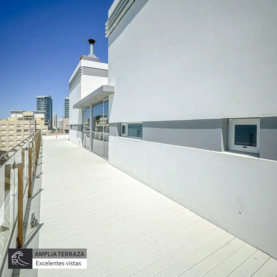 ALQUILER 24 MESES | SEMIPISO DE TRES AMBIENTES VISTA AL MAR - PLAYA CHICA 4