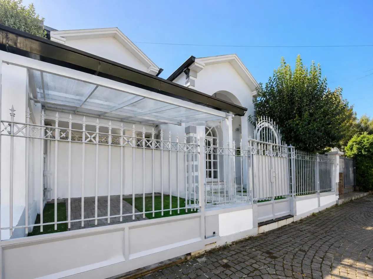 CASA DE CATEGORIA EN LO MEJOR DEL BARRIO SAN CARLOS. MAR DEL PLATA 3