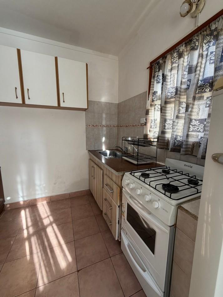 Foto de DEPARTAMENTO DE 2 AMBIENTES EN ALQUILER - BARRIO COLINAS DE PERALTA RAMOS, imagen 2