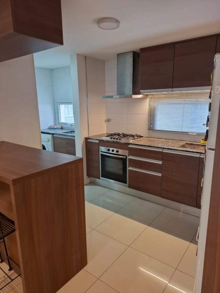 Foto de DEPARTAMENTO EN ALQUILER 3 AMBIENTES CON COCHERA - EDIFICIO DARIMA V, imagen 2