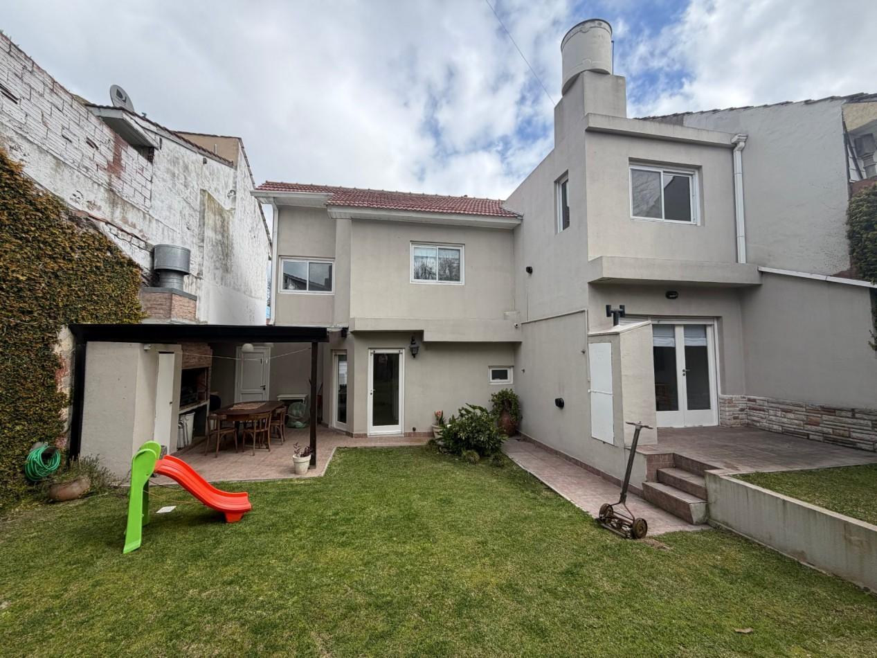Foto de CASA DE 4 AMBIENTES EN BARRIO SAN CARLOS - APTA A CREDITO, imagen 4