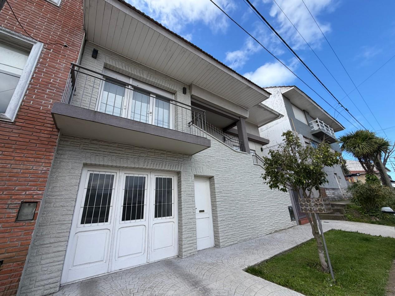 Foto de CASA DE 4 AMBIENTES EN BARRIO SAN CARLOS - APTA A CREDITO, imagen 5