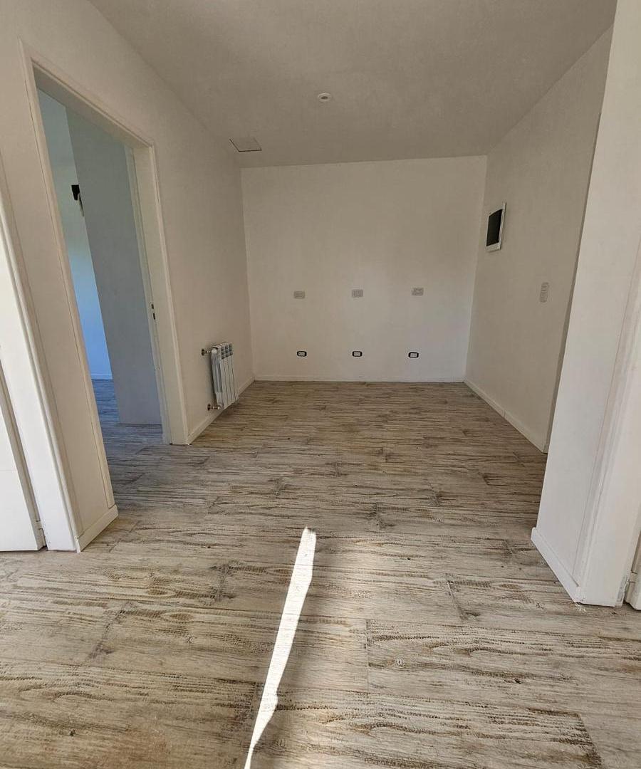 Foto de Casa de categoría a estrenar a la venta en Carlos Keen - Barrio privado, imagen 2
