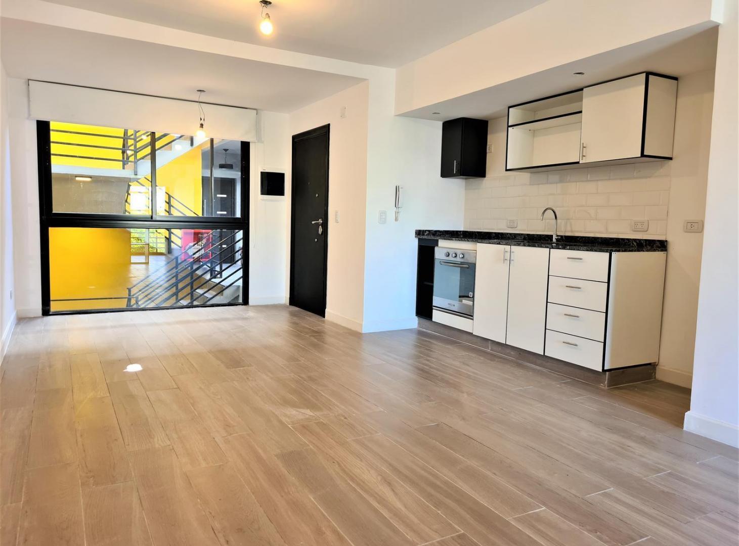 Foto de VENTA - MODERNO AMBIENTE DIVISIBLE CON BALCÓN, BAULERA Y AMENITIES, imagen 3